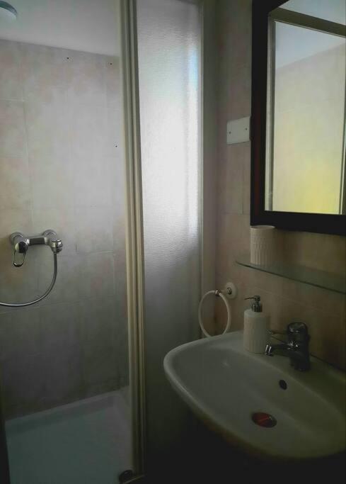 Il Limoneto Dei Cinque Sensi,Apartment With Garden 韦尔纳扎 外观 照片